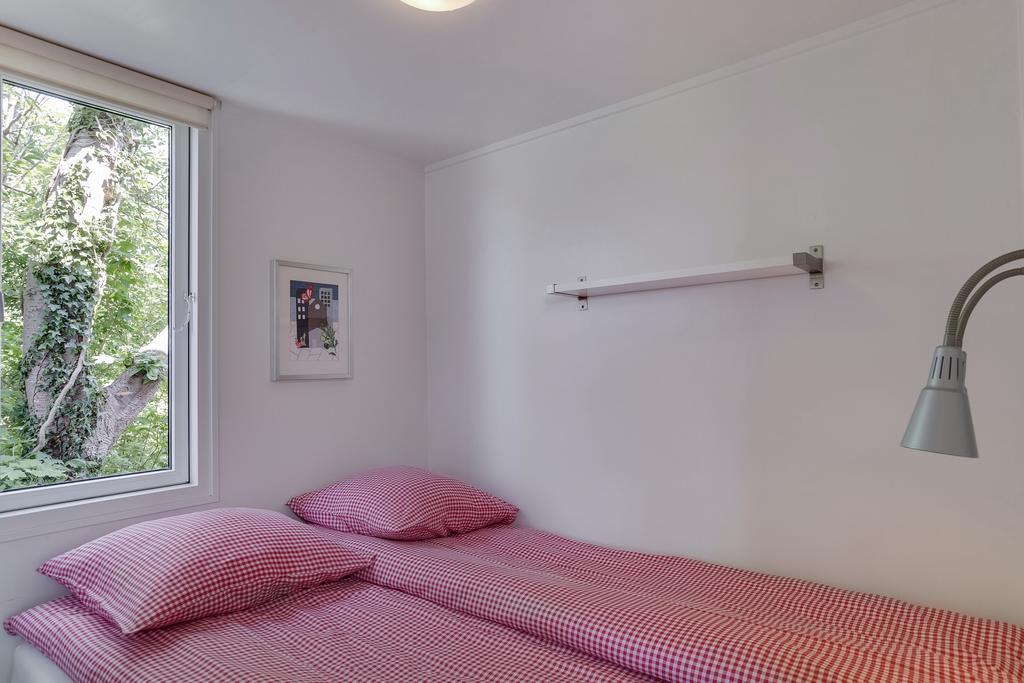 Olholm Cottage Stege Bagian luar foto